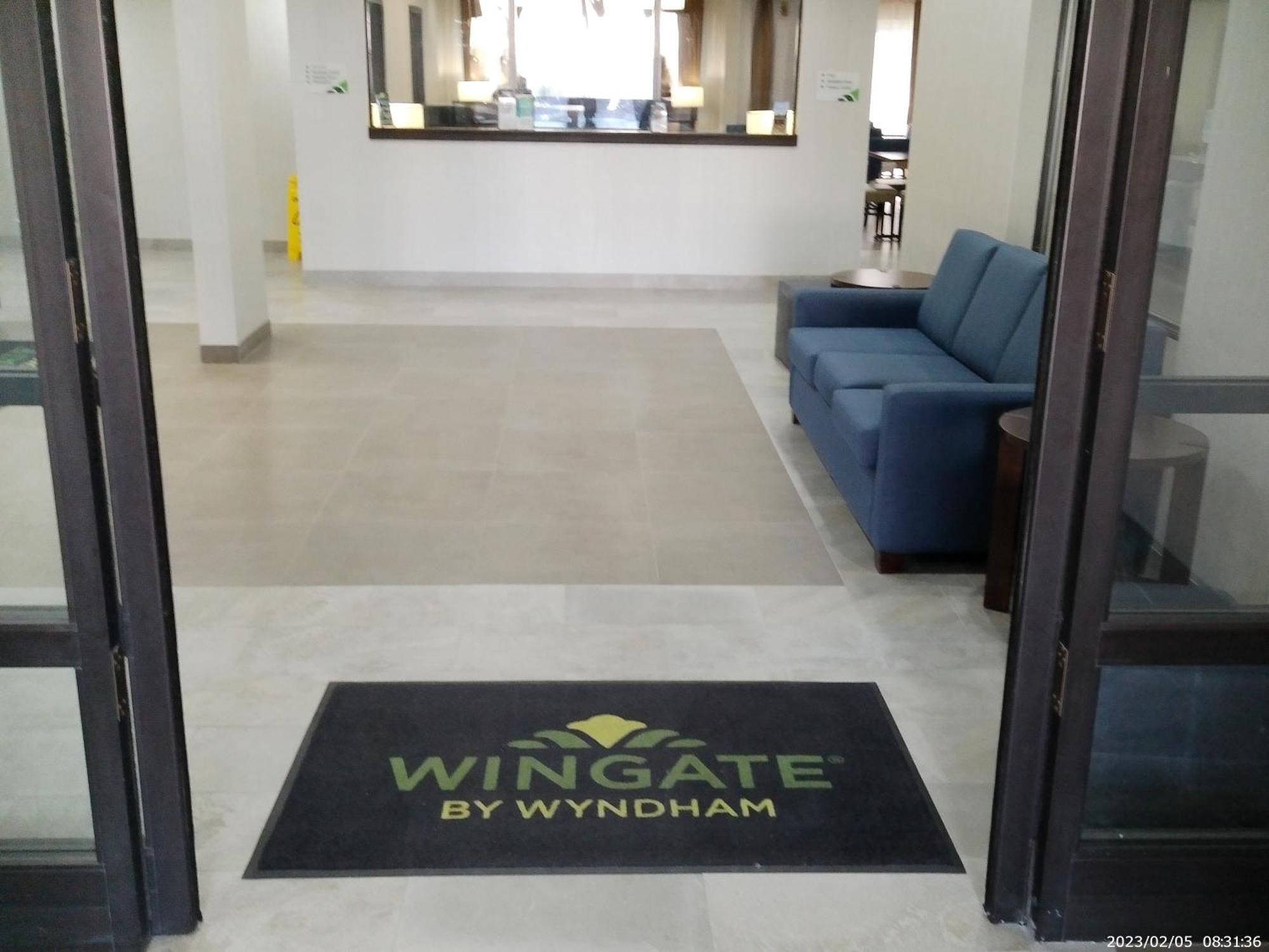 Wingate By Wyndham Buckhannon Esterno foto